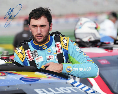Chase Elliott's genuine autograph on the 8x10 inch PIT ROAD photo is a testament to its authenticity, acquired exclusively through public/private signings and garage area access via HOT Passes.