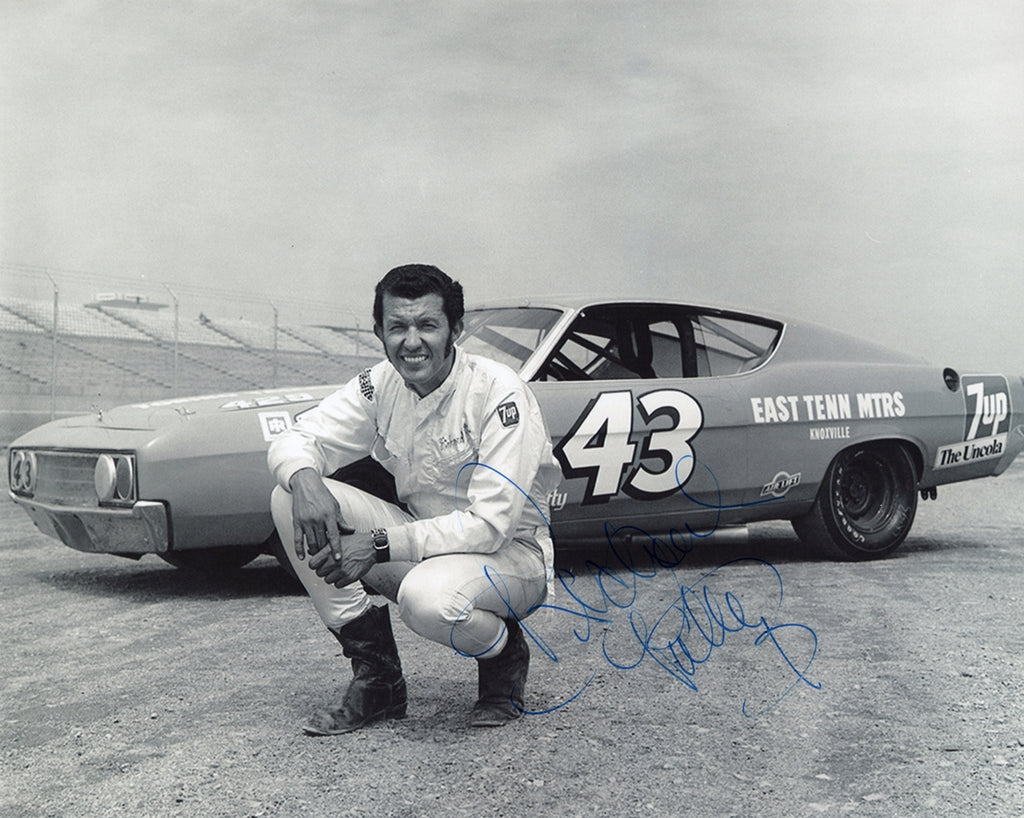 Richard Petty 1969 Riverside Ford Torino Signed NASCAR Vintage