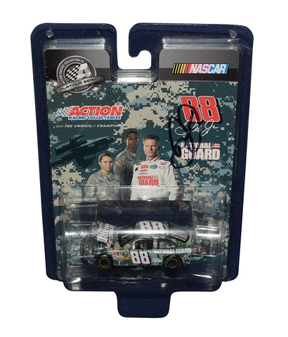 This autographed 2008 Dale Earnhardt Jr. #88 National Guard DIGITAL CAMO diecast car is a must-have collectible. Featuring the distinct camouflage design, it's perfect for NASCAR fans and collectors alike.