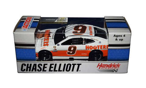 Autographed 2021 Chase Elliott #9 Hooters Racing Darlington Throwback diecast car. This collectible, signed through exclusive public and private signings with HOT Pass access, includes a Certificate of Authenticity and a lifetime authenticity guarantee. Ideal gift for NASCAR fans and collectors.