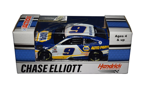 Autographed 2021 Chase Elliott #9 Bristol Dirt Raced Version diecast car. This collectible, signed through exclusive public and private signings with HOT Pass access, includes a Certificate of Authenticity and a lifetime authenticity guarantee. Ideal gift for NASCAR fans and collectors.