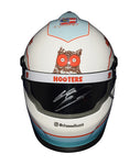 Close-up of the signed 2022 Chase Elliott #9 Hooters Racing mini helmet, highlighting the bold Hooters branding and signature. This collectible is perfect for fans and collectors, complete with COA. It’s an amazing gift for NASCAR enthusiasts. Feel free to contact us for more details or inquiries.