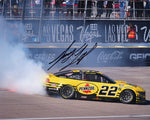 Celebrate Joey Logano’s 2024 Las Vegas Playoff win with this signed 8x10-inch photo, featuring his victory burnout. A fantastic collectible for NASCAR fans.