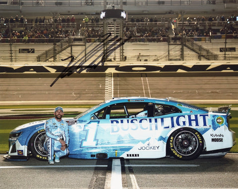 Autographed 8x10 glossy photo of Ross Chastain driving the #1 Busch Light Camaro at the 2025 Daytona 500. A must-have collectible for NASCAR fans and memorabilia collectors.
