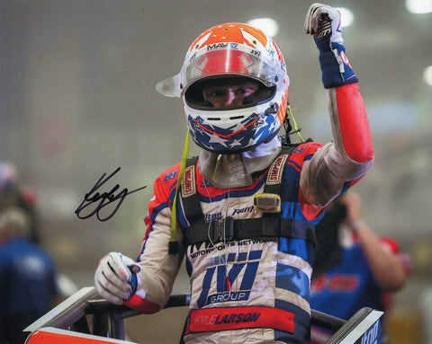 Autographed 8x10 photo of Kyle Larson driving the #01 MAVTV Sprint Dirt Car during his 2025 Chili Bowl Nationals race win. A dynamic dirt-racing collectible that makes a great gift for fans of Larson and elite motorsports, and we are always here to help with any questions.