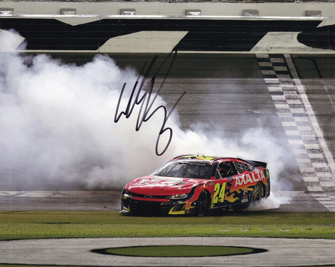 Autographed 8x10 glossy photo of William Byron performing a burnout after his 2025 Daytona 500 victory in the #24 Axalta Chevrolet. A powerful NASCAR collectible that makes a great gift. Includes Certificate of Authenticity. We are always here to help with any questions about your order.