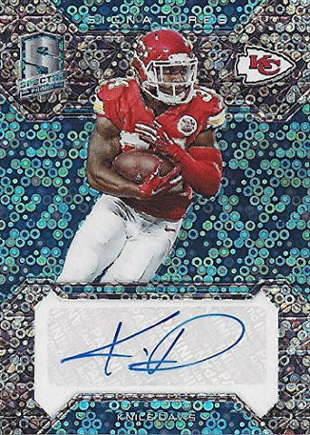 KNILE DAVIS 2016 Panini Spectra Football SPECTRA SIGNATURES AUTOGRAPH (Kansas City Chiefs) Rare Blue Parallel Signed Insert NFL Collectible Football Trading Card #18/50