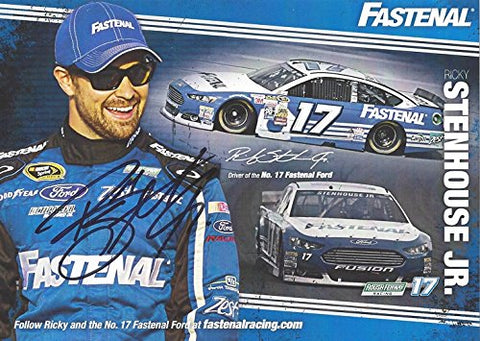 AUTOGRAPHED 2015 Ricky Stenhouse Jr. #17 Fastenal Racing Team (Roush) 5X7 Picture NASCAR Hero Card with COA