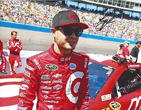 AUTOGRAPHED 2016 Kyle Larson #42 Target Racing PRE-RACE PIT ROAD (Sprint Cup Series) Ganassi Team Signed Collectible Picture NASCAR 9X11 Inch Glossy Photo with COA