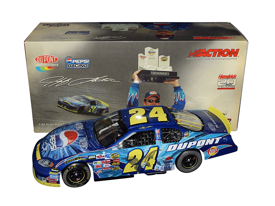 AUTOGRAPHED 2004 Jeff Gordon #24 Pepsi Shards Racing