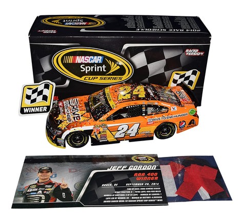 AUTOGRAPHED 2014 Jeff Gordon #24 Drive To End Hunger Awareness DOVER WIN (Raced Version with Confetti) Rare Signed Lionel 1/24 Scale NASCAR Diecast Car with COA