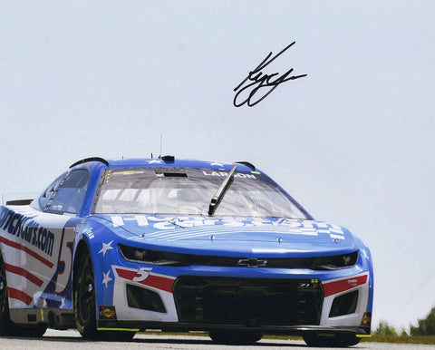 AUTOGRAPHED 2022 Kyle Larson #5 Hendrick Patriotic Paint Scheme ROAD AMERICA RACE (Next Gen Car) Signed 8X10 Inch Picture NASCAR Glossy Photo with COA